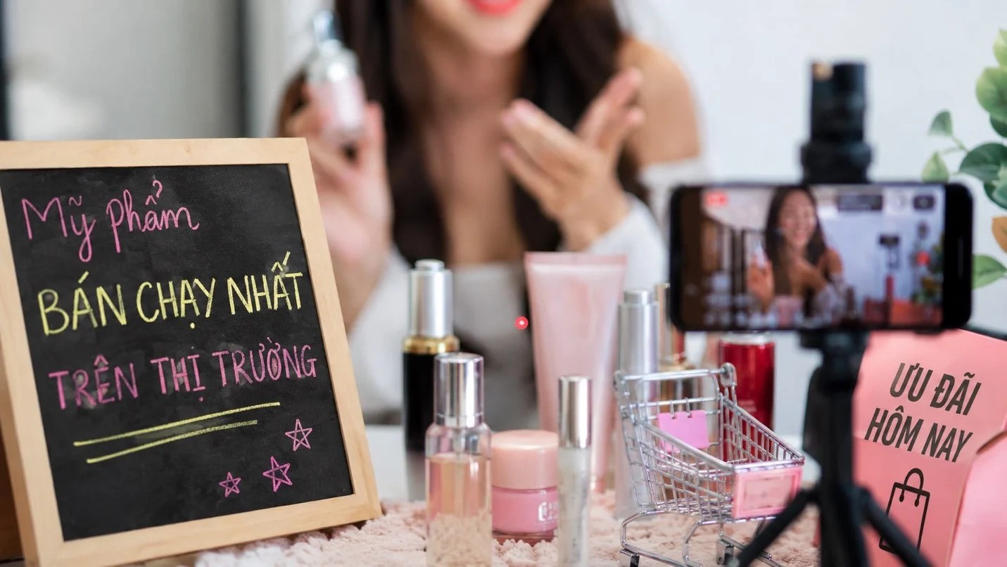Từ Từ