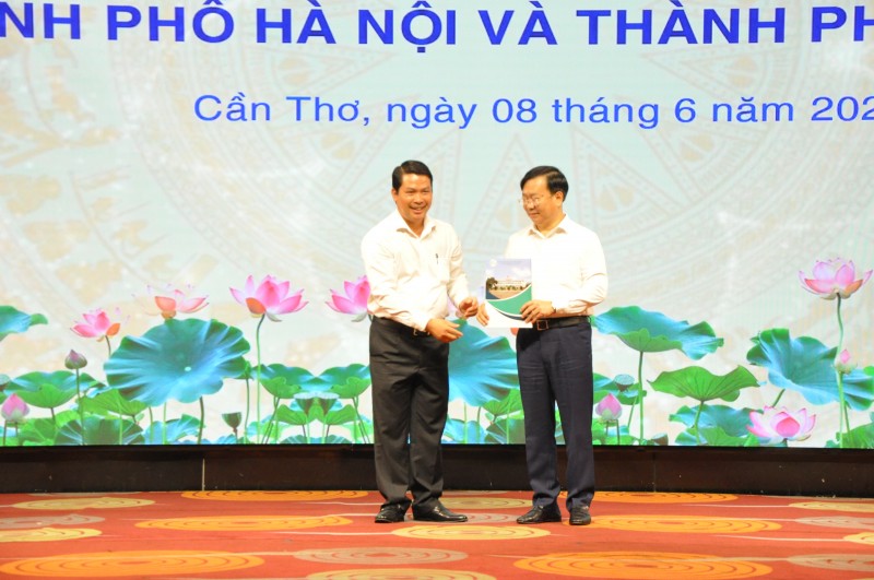 Hà Nội - Cần Thơ thúc đẩy hợp tác thương mại, đầu tư, mở rộng không gian phát triển liên vùng