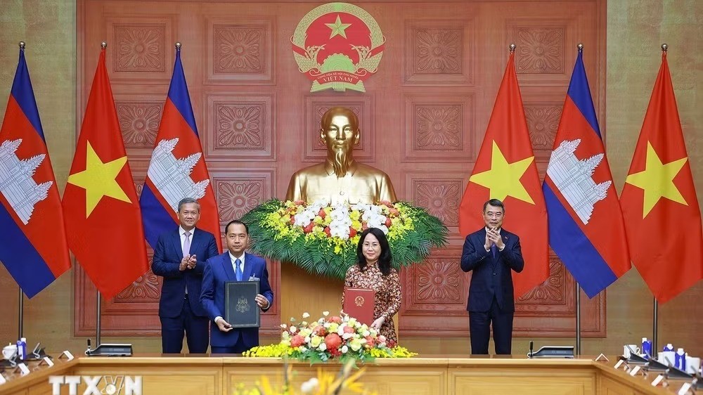 Đưa quan hệ Việt Nam-Campuchia phát triển thực chất, hiệu quả hơn