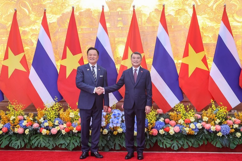 Thủ tướng Lê Minh Hưng hội đàm với Thủ tướng Thái Lan: Hướng tới kim ngạch thương mại song phương 50 tỷ USD