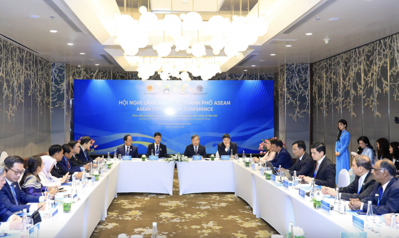 Sự kiện thu hút nhiều lãnh đạo của các thành phố thuộc khối ASEAN. (Ảnh: T.L) Sự kiện thu hút nhiều lãnh đạo của các thành phố thuộc khối ASEAN. (Ảnh: T.L)