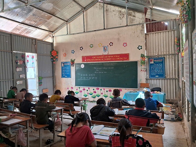 Từ một lá thư nơi cực Tây Tổ quốc đến sự hồi sinh của điểm trường vùng biên Từ một lá thư nơi cực Tây Tổ quốc đến sự hồi sinh của điểm trường vùng biên