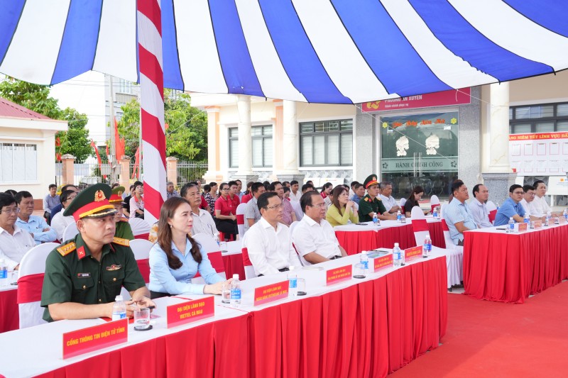 Cà Mau triển khai thí điểm “Mô hình số tại cơ sở”, đưa chuyển đổi số đến tận từng ấp, khó
