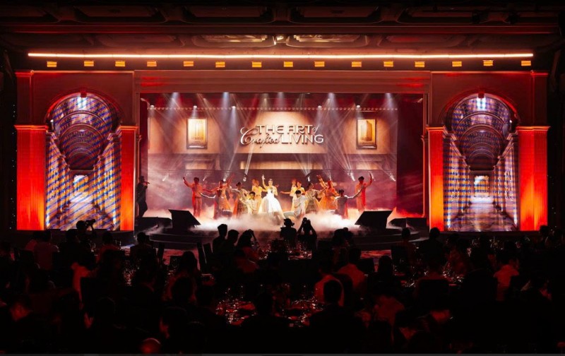 Cách Tân Hoàng Minh kể chuyện chế tác bất động sản bằng ngôn ngữ nghệ thuật Cách Tân Hoàng Minh kể chuyện chế tác bất động sản bằng ngôn ngữ nghệ thuật