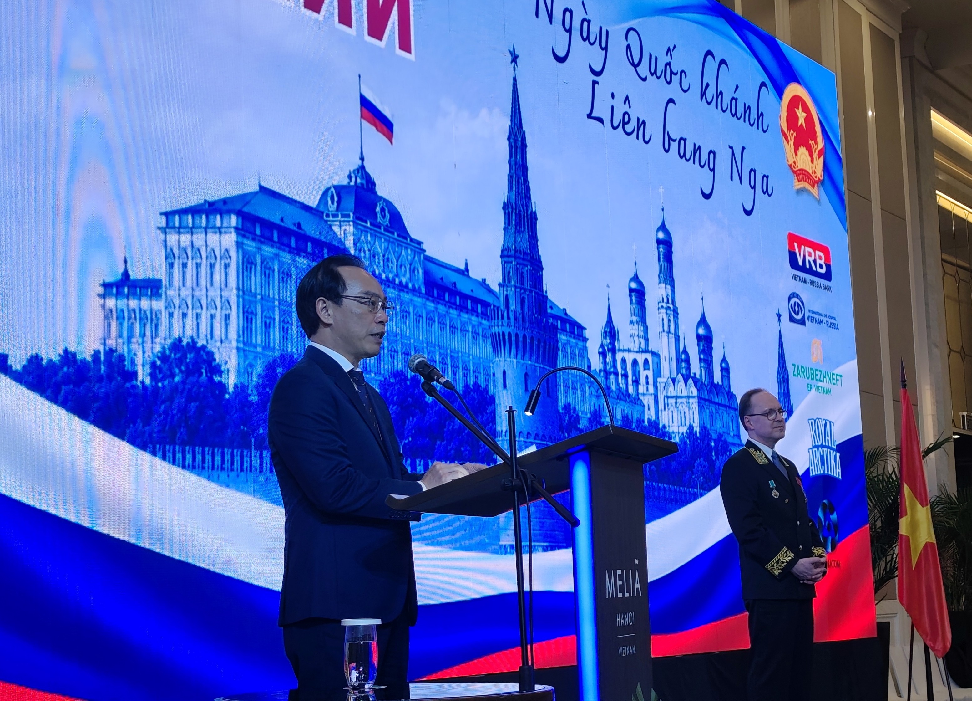 undefined Nhân dân Việt Nam luôn trân trọng tình cảm của nước Nga