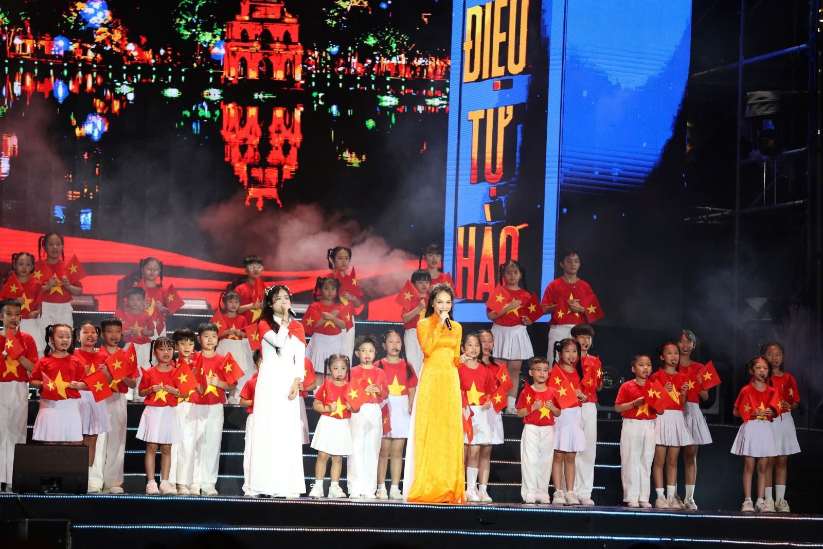 Khai mạc chuỗi sự kiện “Tổ quốc bình yên” tại TP Hồ Chí Minh