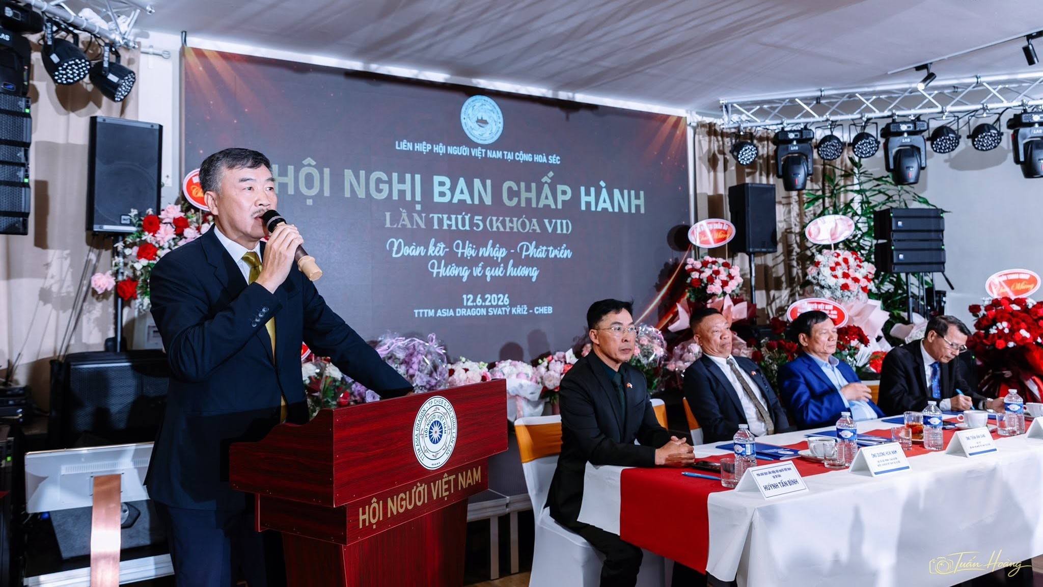 Liên hiệp Hội Người Việt Nam tại Cộng hòa Séc đẩy mạnh chuyển đổi số, gắn kết thế hệ trẻ