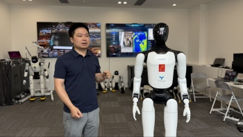 Doanh nghiệp công nghệ Trung Quốc giải bài toán lao động bằng robot hình người