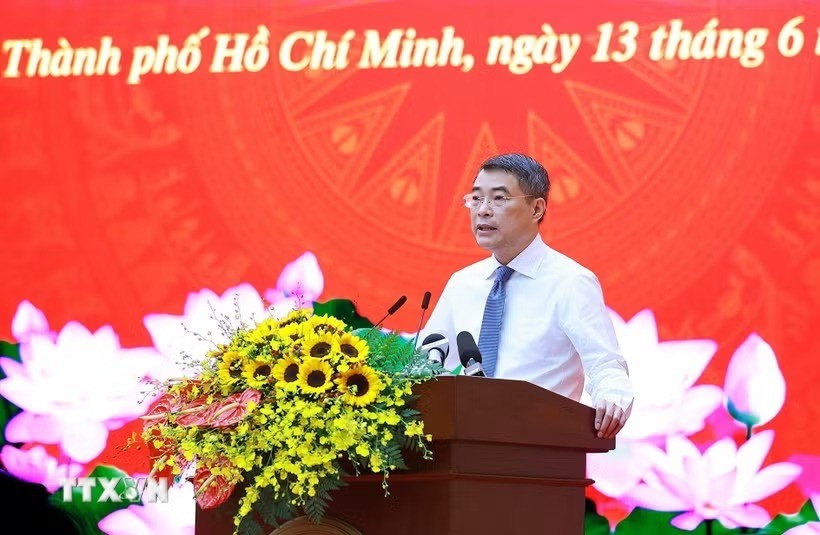 Thủ tướng: Thi đua phải trở thành động lực hành động cho mục tiêu tăng trưởng hai con số