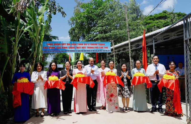 Dấu ấn 35 năm - Cầu nối hữu nghị, hợp tác và phát triển.