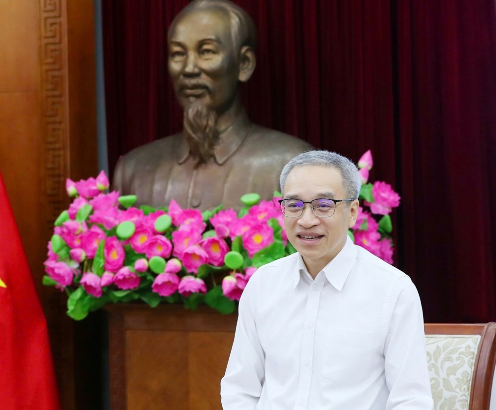 Thứ trưởng Bộ Văn hóa, Thể thao và Du lịch Phan Tâm Thứ trưởng Bộ Văn hóa, Thể thao và Du lịch Phan Tâm