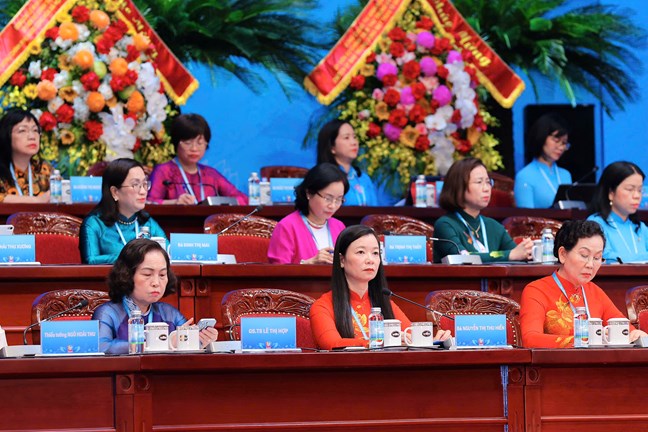 Chủ tịch Quốc hội Trần Thanh Mẫn: Phụ nữ Việt Nam tiếp tục đóng góp cho sự phát triển nhanh và bền vững của đất nước trong kỷ nguyên mới Chủ tịch Quốc hội Trần Thanh Mẫn: Phụ nữ Việt Nam tiếp tục đóng góp cho sự phát triển nhanh và bền vững của đất nước trong kỷ nguyên mới