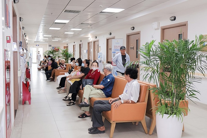 2.000 người dân Cần Thơ tham gia chương trình khám sức khỏe toàn dân của Vinmec