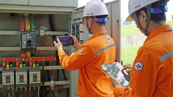Công nghệ số giúp EVNNPC kéo giảm tổn thất điện năng