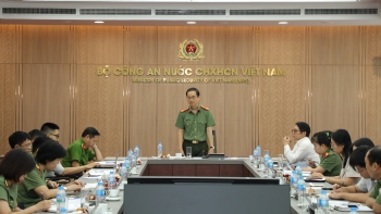 Bảo đảm quyền của công dân Việt Nam ở nước ngoài - Vai trò của lực lượng Công an nhân dân