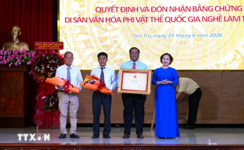 Nghề làm trống Bình An được công nhận Di sản Văn hóa Phi vật thể Quốc gia