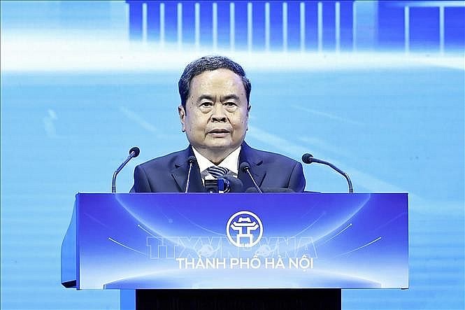 Chủ tịch Quốc hội: Hà Nội cần chuyển hóa nhanh các định hướng của quy hoạch thành công trình cụ thể Chủ tịch Quốc hội: Hà Nội cần chuyển hóa nhanh các định hướng của quy hoạch thành công trình cụ thể