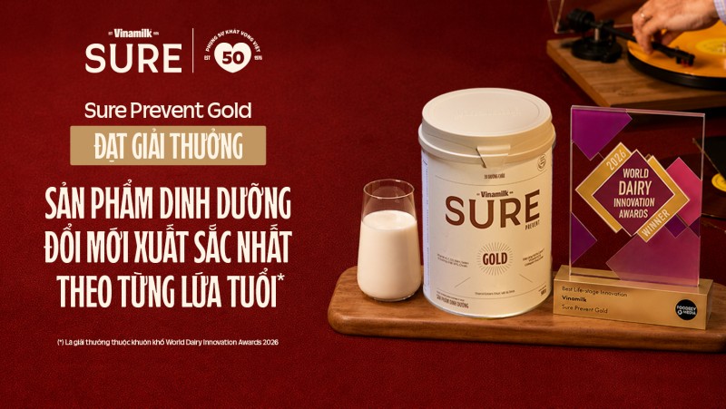 (Ảnh 4A hoặc Ảnh 4B): Ra đời với mục tiêu giúp người bước vào tuổi 50+ có thể sống khỏe chủ động, Vinamilk Sure Prevent Gold được trao giải Sản phẩm dinh dưỡng đổi mới xuất sắc nhất theo từng lứa tuổi (Ảnh: VN).