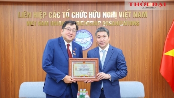 Đại sứ Malaysia Dato' Tan Yang Thai - "Đại sứ của lòng nhân ái"