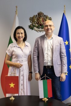 Việt Nam và Bulgaria thúc đẩy hợp tác du lịch theo hướng thực chất và bền vững