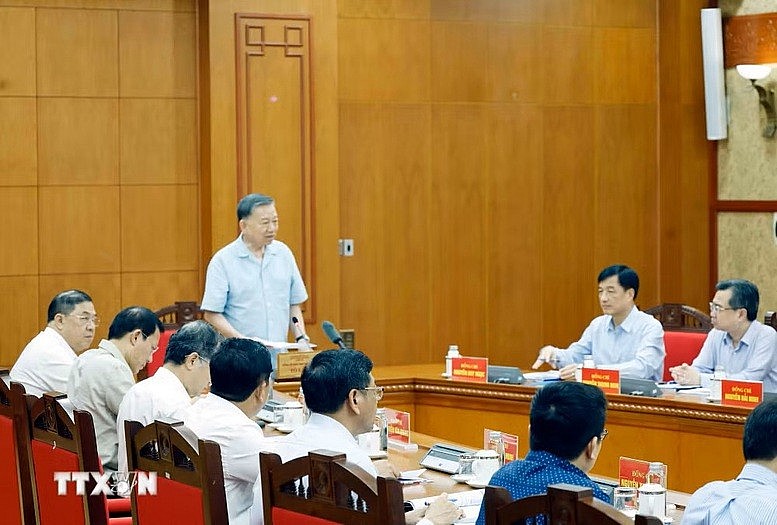 Tổng Bí thư, Chủ tịch nước Tô Lâm: Đặt công nghiệp hàng hải đúng vị trí trong chiến lược xây dựng Việt Nam trở thành quốc gia biển mạnh Tổng Bí thư, Chủ tịch nước Tô Lâm: Đặt công nghiệp hàng hải đúng vị trí trong chiến lược xây dựng Việt Nam trở thành quốc gia biển mạnh