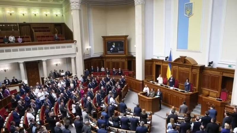Toàn cảnh một phiên họp Quốc hội Ukraine tại Kiev. (Ảnh tư liệu: THX/TTXVN) Toàn cảnh một phiên họp Quốc hội Ukraine tại Kiev. (Ảnh tư liệu: THX/TTXVN)