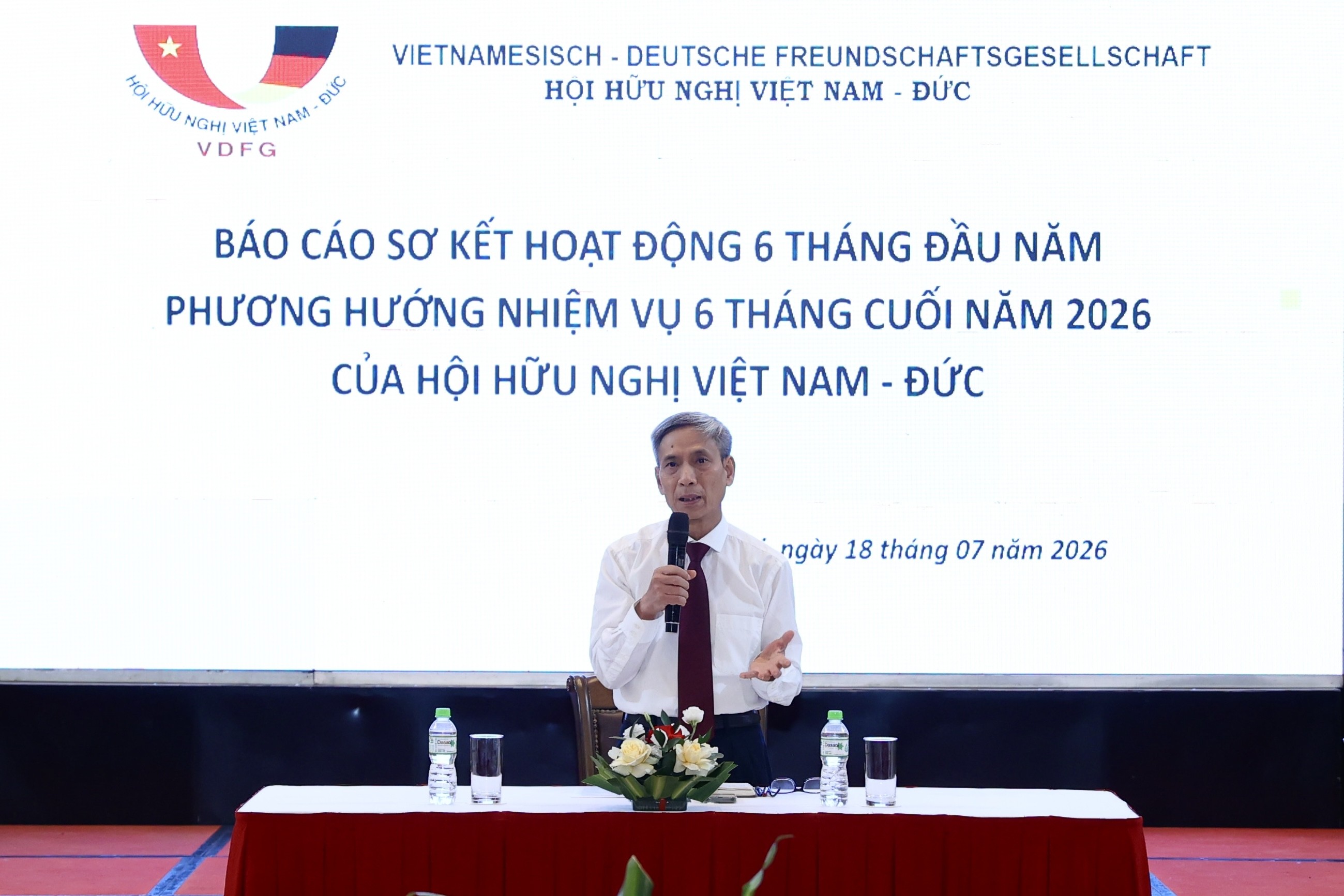 Hướng tới ký thỏa thuận hợp tác, thúc đẩy giao lưu nhân dân Việt Nam - Đức