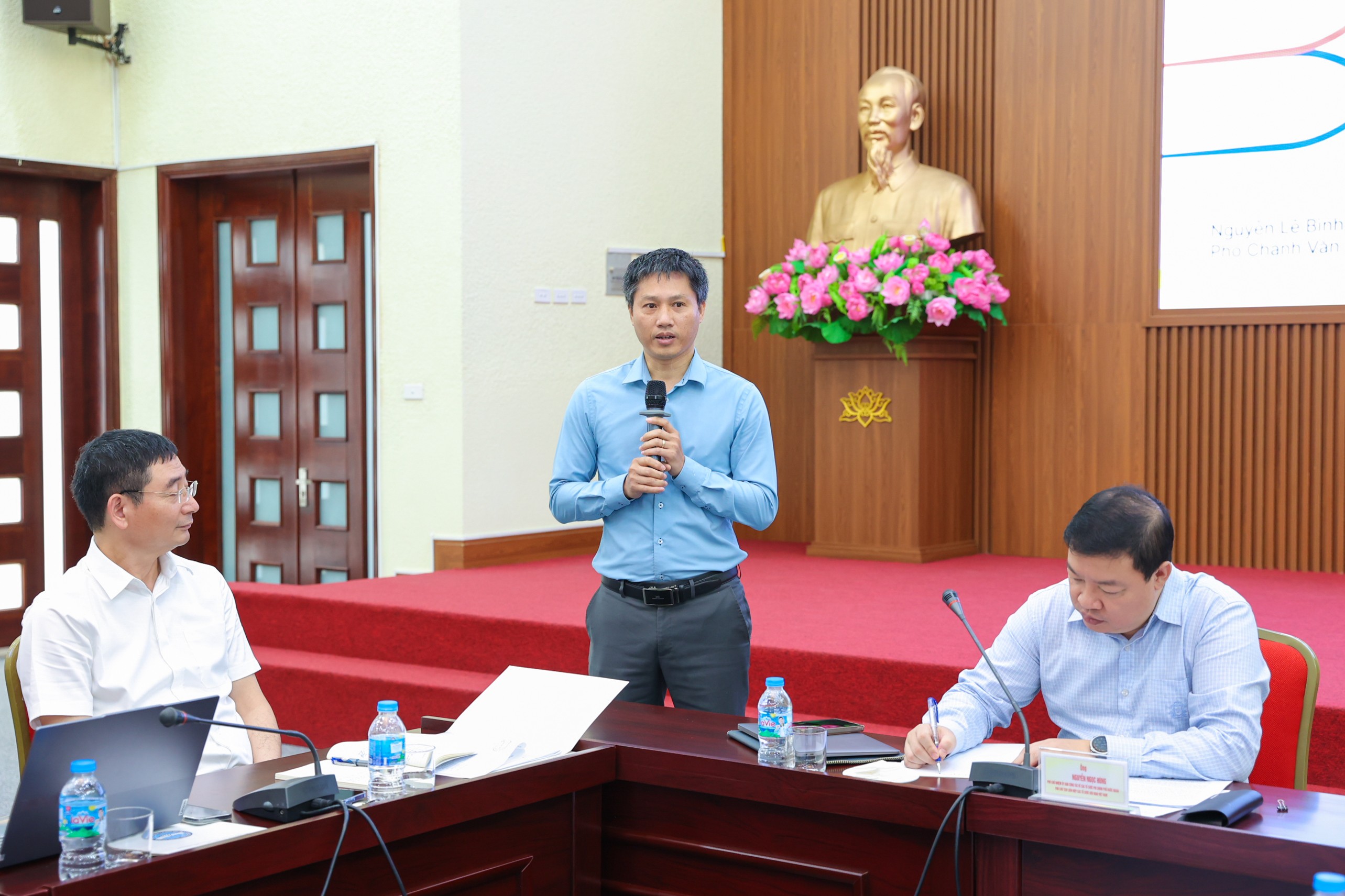 Hợp lực đa bên thúc đẩy giảm nghèo đa chiều bền vững Hợp lực đa bên thúc đẩy giảm nghèo đa chiều bền vững