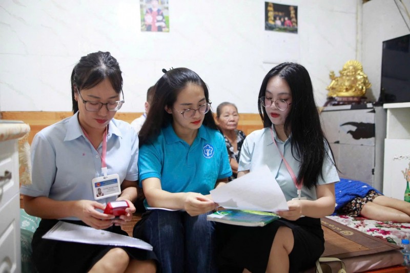90.105 trường hợp hoàn thành thủ tục, đạt 97,55%. (Ảnh: T.L) 90.105 trường hợp hoàn thành thủ tục, đạt 97,55%. (Ảnh: T.L)