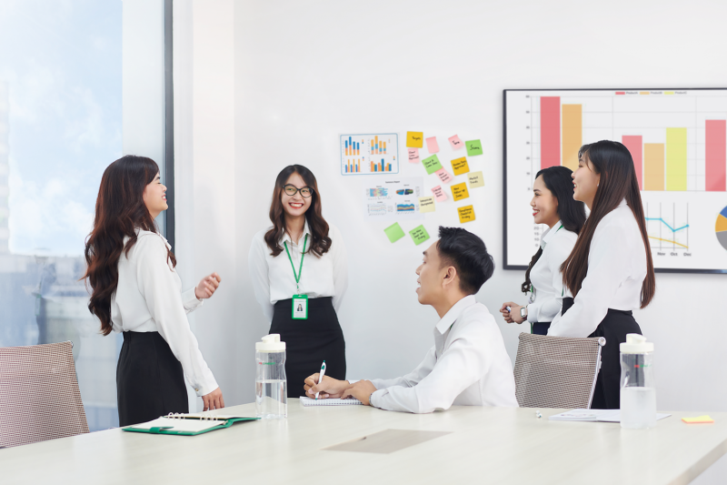 Con người là yếu tố quan trọng để FE CREDIT tiếp tục duy trì vị thế dẫn đầu  trong ngành tài chính tiêu dùng.