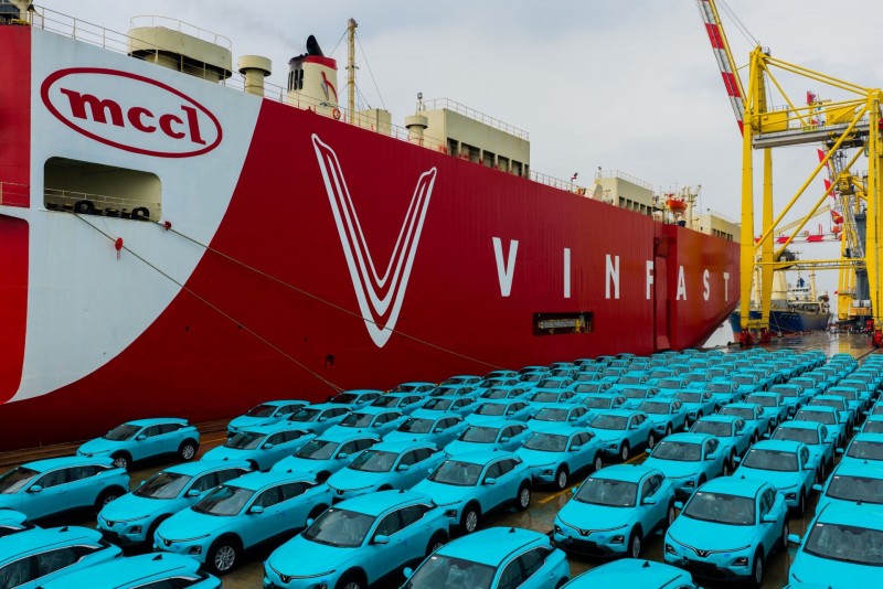 VINFAST xuất khẩu lô xe thứ 38 ra quốc tế VINFAST xuất khẩu lô xe thứ 38 ra quốc tế