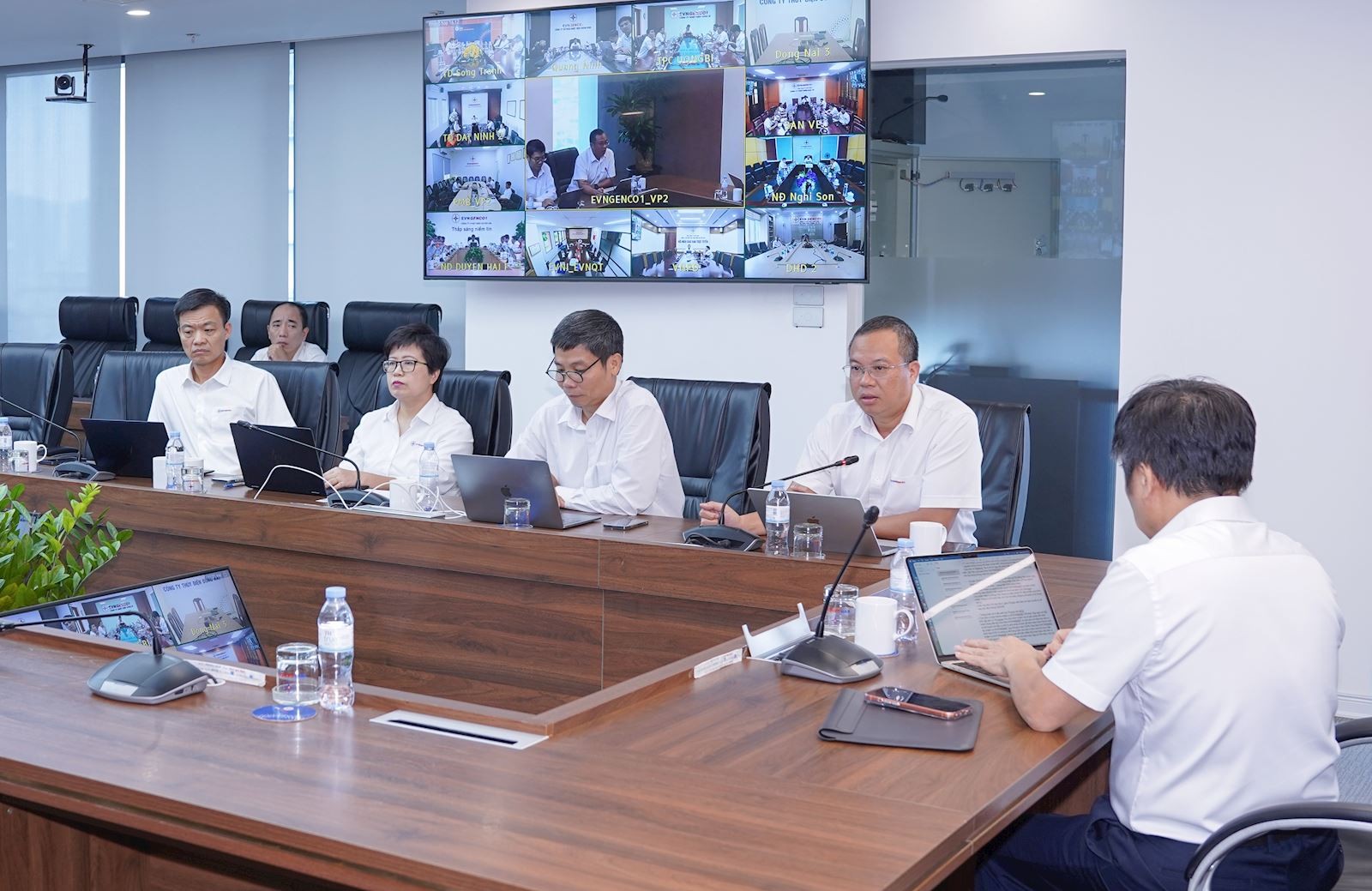 Tổng Giám đốc EVNGENCO1 Lê Hải Đăng phát biểu tại Phiên họp thứ nhất năm 2026 của Ban Chỉ đạo Tổng Giám đốc EVNGENCO1 Lê Hải Đăng phát biểu tại Phiên họp thứ nhất năm 2026 của Ban Chỉ đạo
