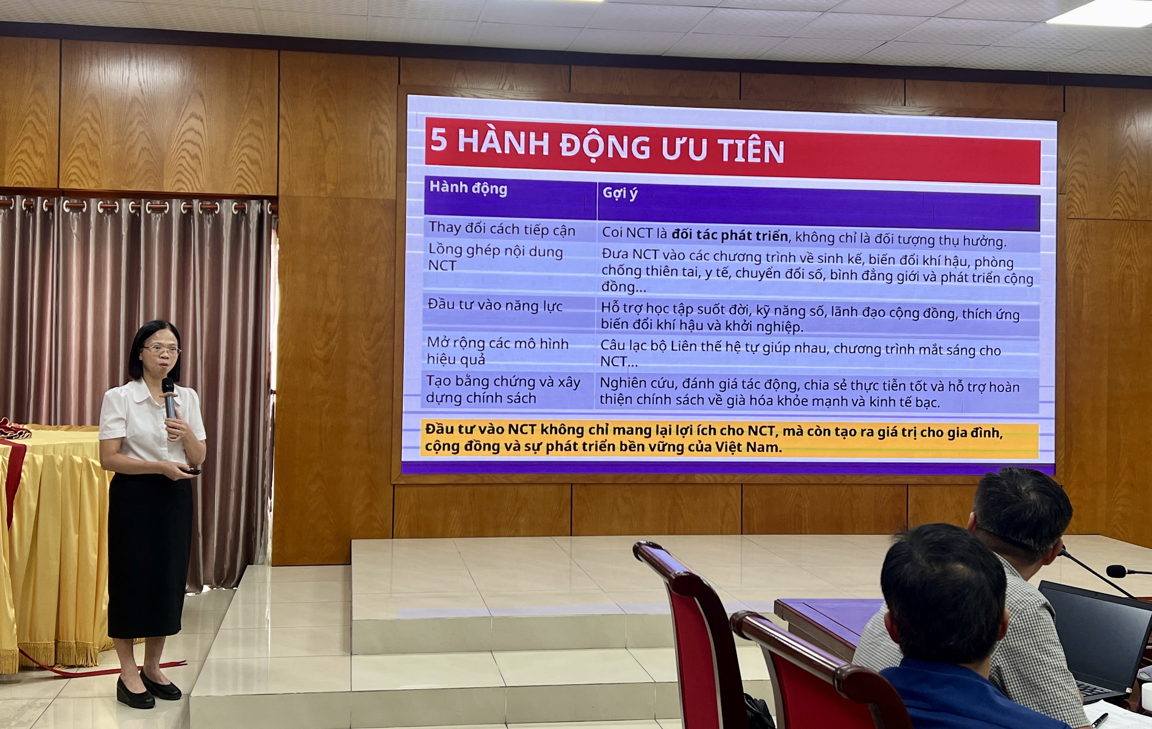 Để người cao tuổi trở thành nguồn lực phát triển Để người cao tuổi trở thành nguồn lực phát triển