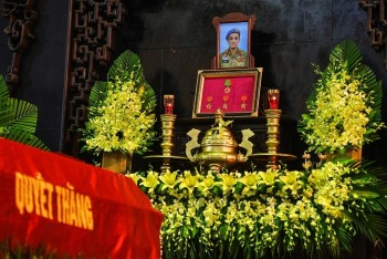 Đỗ Anh - Sĩ quan quân đội Việt Nam hy sinh khi làm nhiệm vụ gìn giữ hòa bình