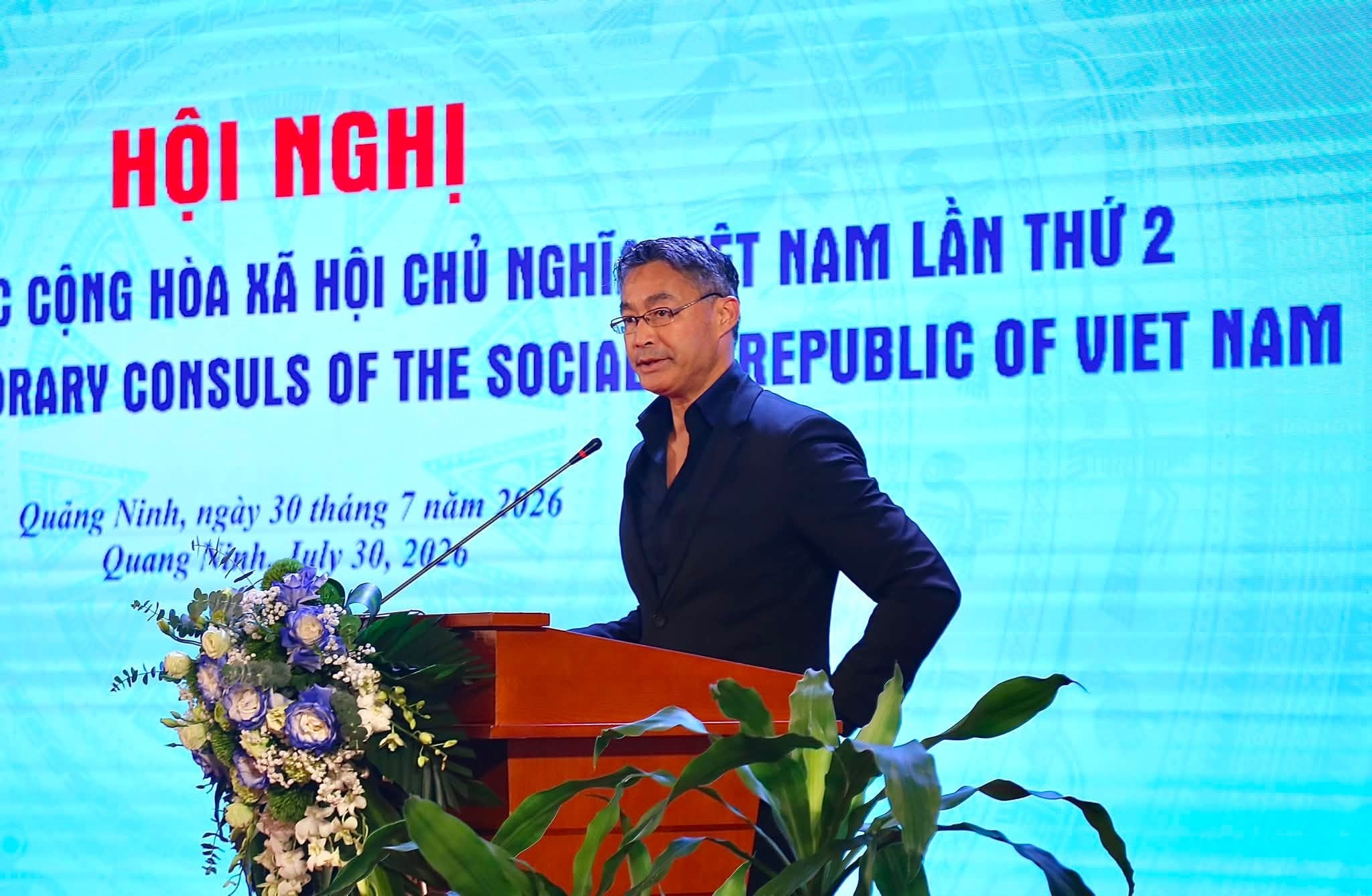 Lãnh sự danh dự bang Zug (CHLB Đức) Philipp Rösler phát biểu tại hội nghị. Ảnh: Bộ Ngoại giao