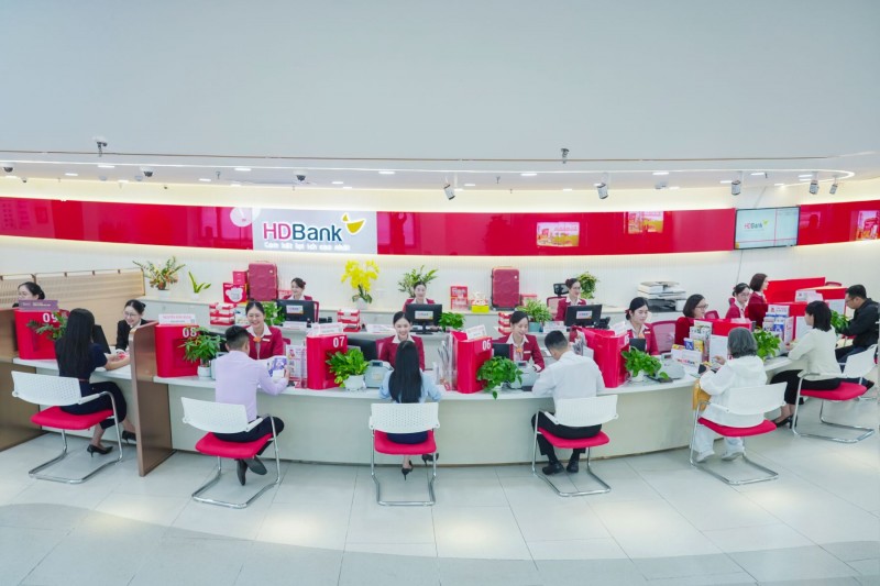 HDBank tăng trưởng 31% lợi nhuận, gia nhập câu lạc bộ ngân hàng triệu tỷ và ghi dấu ấn mới trên thị trường vốn quốc tế HDBank tăng trưởng 31% lợi nhuận, gia nhập câu lạc bộ ngân hàng triệu tỷ và ghi dấu ấn mới trên thị trường vốn quốc tế