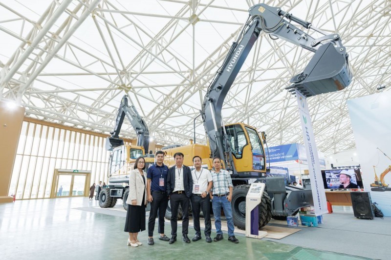 Tuần lễ Công nghiệp và Công nghệ Việt Nam 2025 tại VEC. Tuần lễ Công nghiệp và Công nghệ Việt Nam 2025 tại VEC.